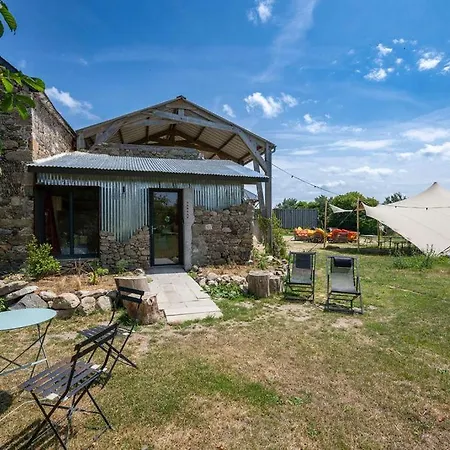 La Ferme Du Golf, Atypique Et Artistique Alojamento de Acomodação e Pequeno-almoço