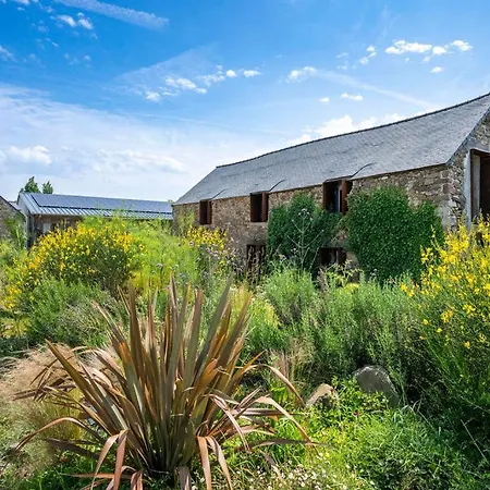 Alojamento de Acomodação e Pequeno-almoço La Ferme Du Golf, Atypique Et Artistique *