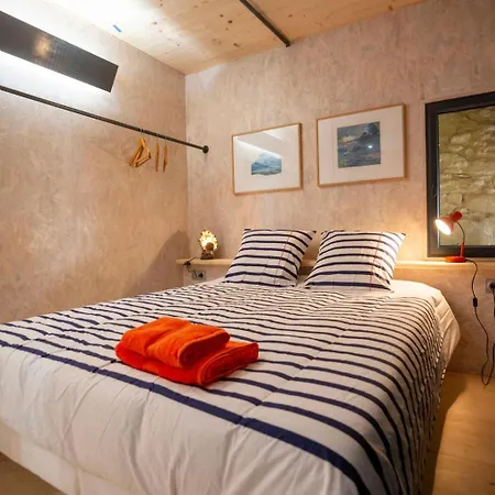 Bed & Breakfast La Ferme Du Golf, Atypique Et Artistique Lancieux